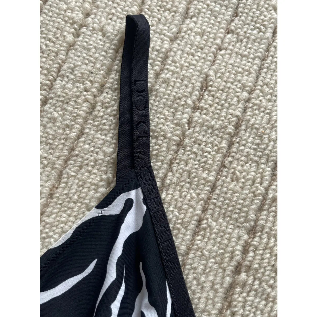 Zebra-print top
