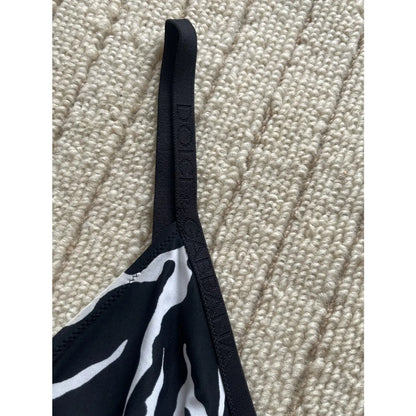 Zebra-print top