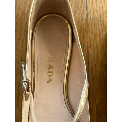 Gold leather ballet flats