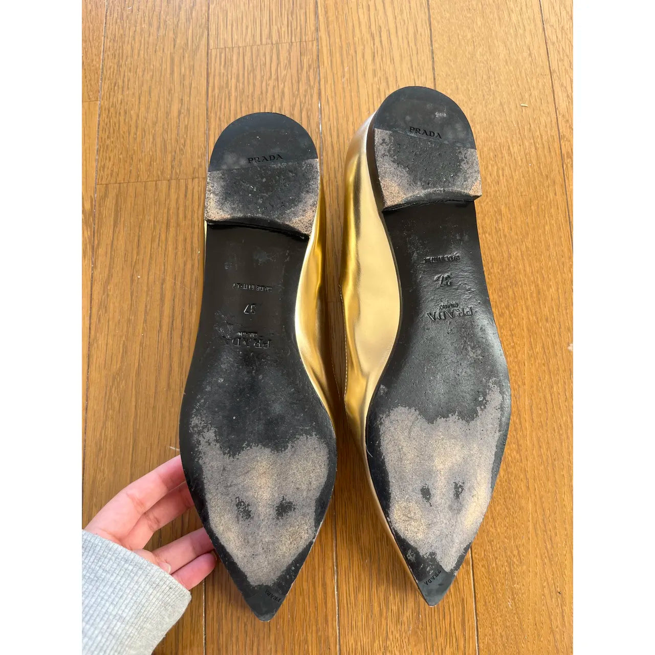 Gold leather ballet flats