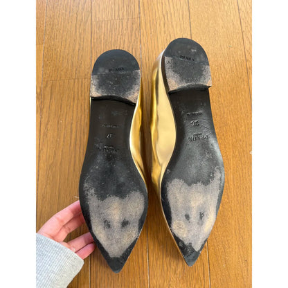 Gold leather ballet flats