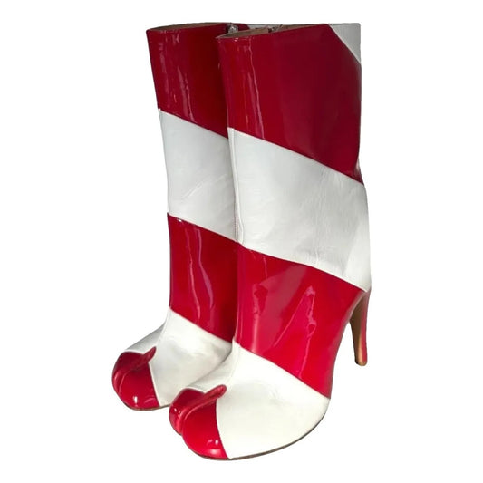 Red leather Tabi boots