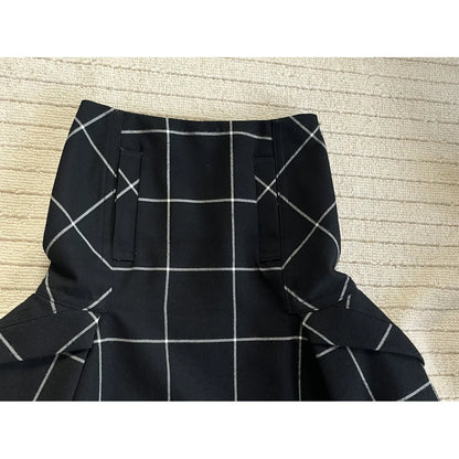 Midi skirt in black wool