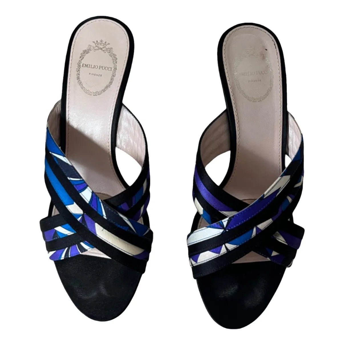 Heeled mules in printed silk