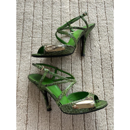 Python print mules in green