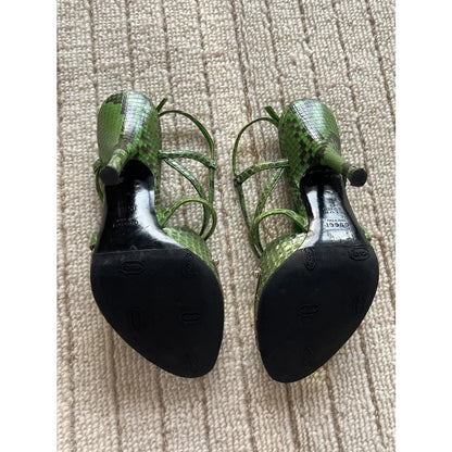 Python print mules in green