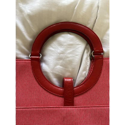 Vintage tote in red