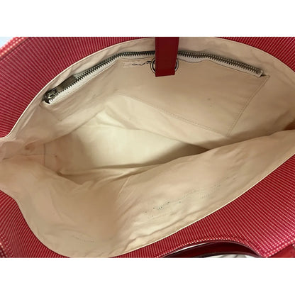 Vintage tote in red