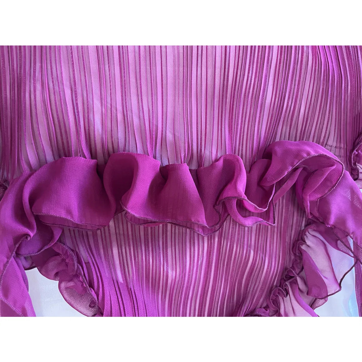 Pleated scarf bolero in purple