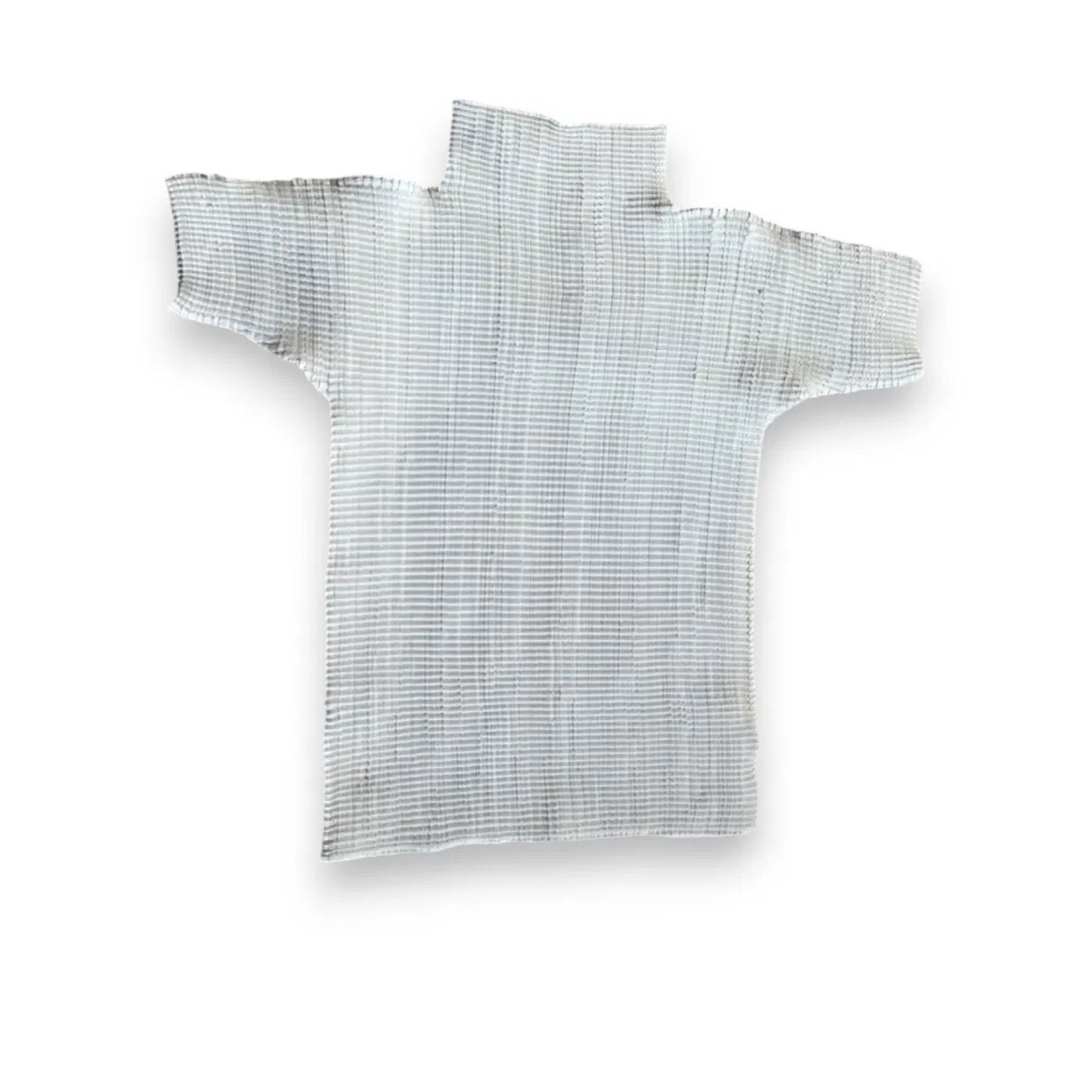 Pleated turtleneck in white