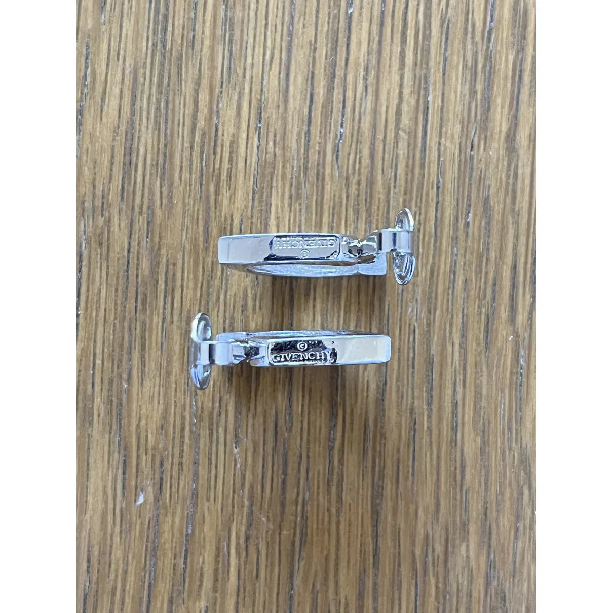Vintage clip earrings in silver
