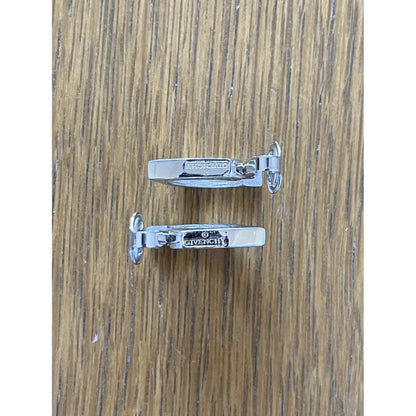Vintage clip earrings in silver