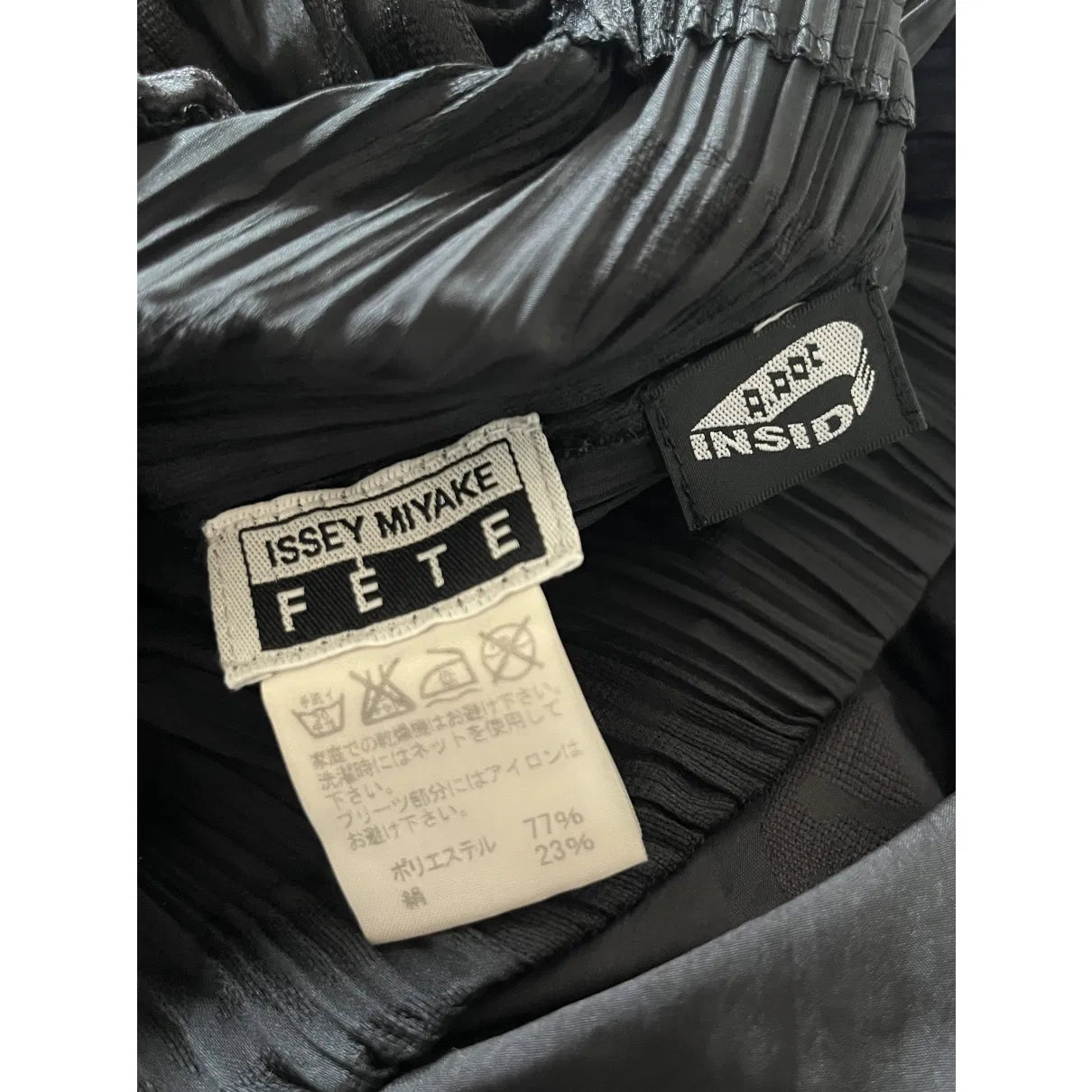Pleated maxi dress in black