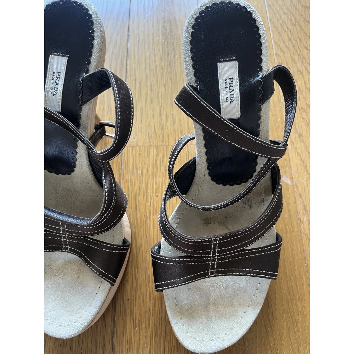 Platform mules in dark brown