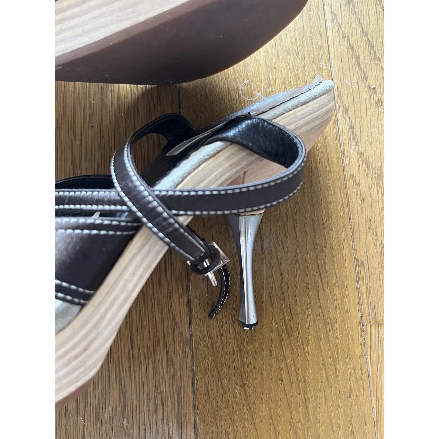 Platform mules in dark brown