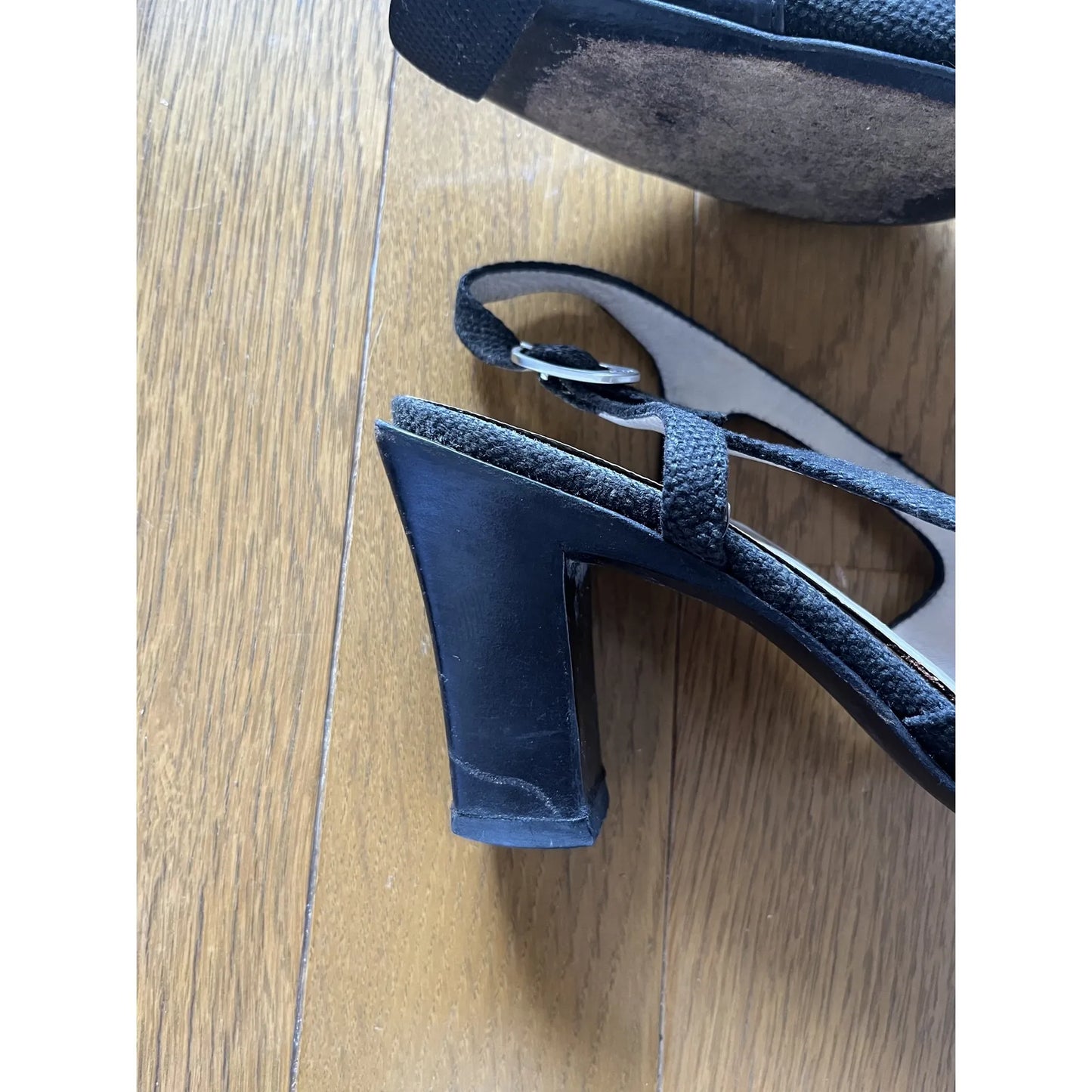 Slingback mules in black leather
