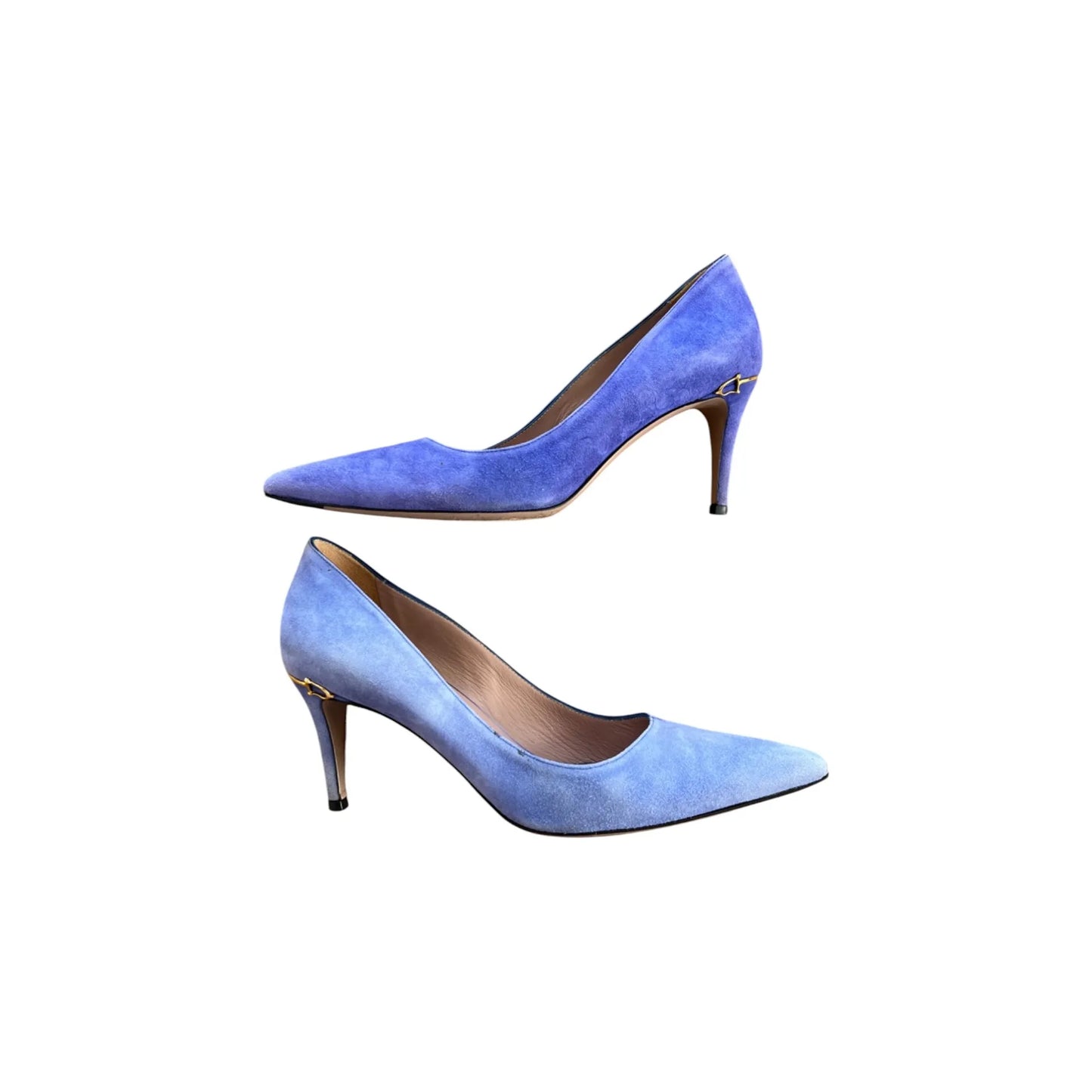 Pumps in purple velvet