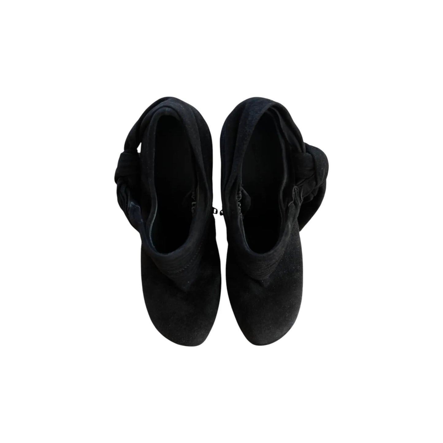 Vintage pumps in black velvet